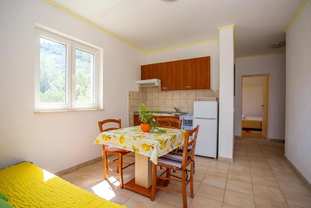 Apartment Varezic Ston Extérieur photo